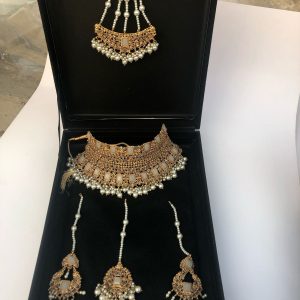 Jewellery Set | Fashion & Bridal Designer Sets in Pakistan – Elegant Jewelry Kits