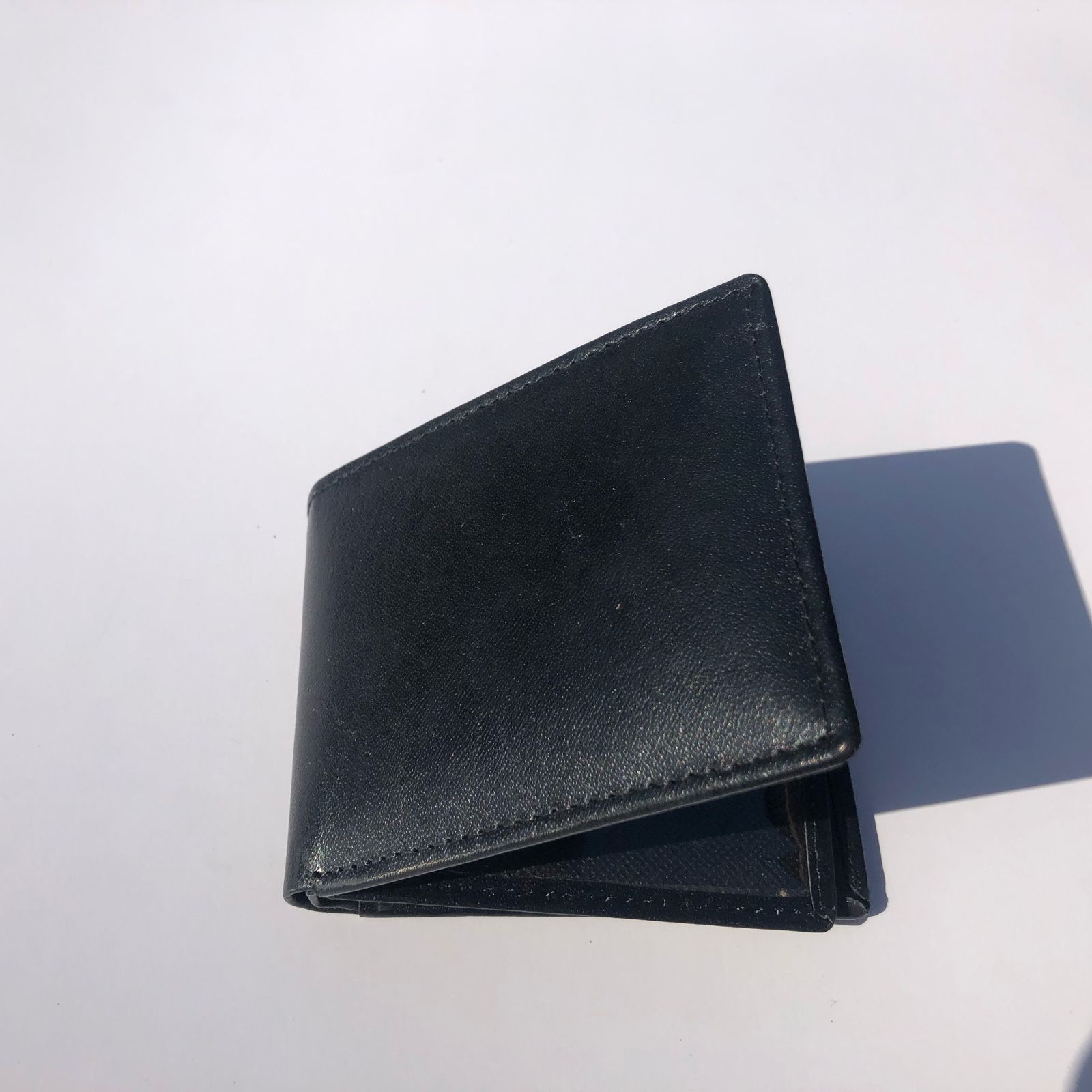 Black Wallet With Low Cut | Men’s Slim Leather Wallet | Stylish Gents Purse - Image 4